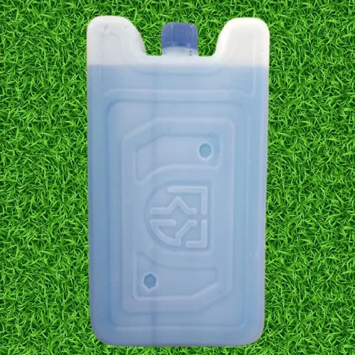 pack%20of%204%20gel%20bottle%20Ice%20pack%20bottle%20for%20ice%20box%20air%20coolers,%20ac%20cooler%20and%20dc%20cooler,%20refreezable%20icepack,%20Cooling%20refrigerant%20-%20Image%203