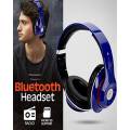Wireless Bluetooth Headphones - Blue. 