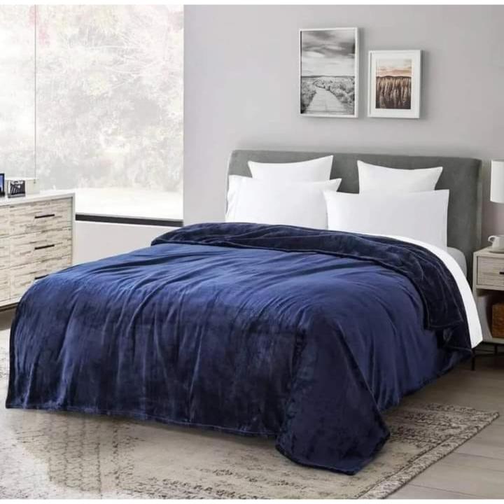 SUPER%20SOFT%20HIGH%20QUALITY%20DOUBLE%20BED%20FLEECE%20AC%20BLANKET%20-%20ONE%20COLOR%20KING%20SIZE%20SUMMER%20BLANKET%20-%20LUXURY%20FLEECE%20AC%20COMFORTER%20BY%20IMPERIAL%20BEDDING%20-%20Image%202