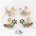 Cute Floral Stud Earrings. 