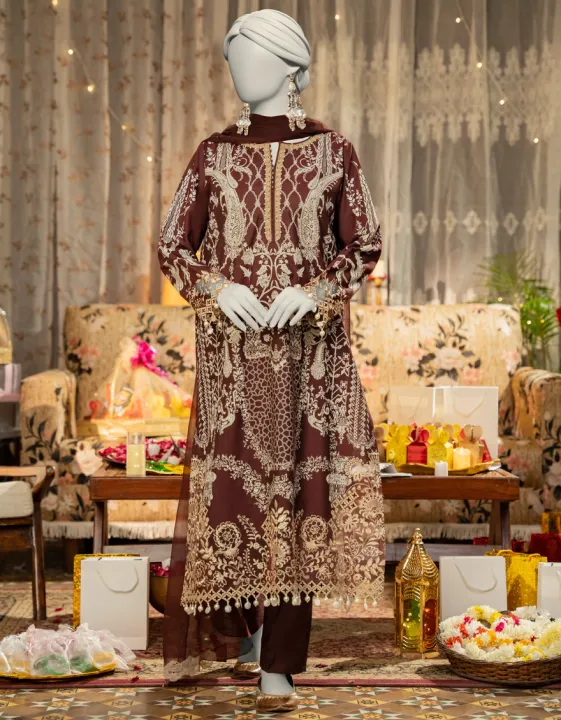 Junaid%20Jamshed%20%202025%20Volume%202%20Women%20Stitched%203%20Piece%20JLAWN-S-25-103/S%20SHEER%20ELEGANCE-03%20-%20Image%202