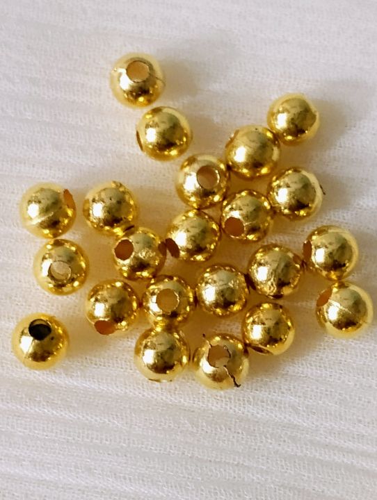 40grams%20of%20Premium%20Gold%20and%20Silver%20Spacer%20Beads%20for%20DIY%20Jewelry%20&%20Crafting,%208mm/5mm/3mm%20Sizes%20For%20DIY%20Jewelry%20Making,%20Dress%20Accessories,%20Crafts,%20and%20Home%20D%C3%A9cor%20-%20Image%204