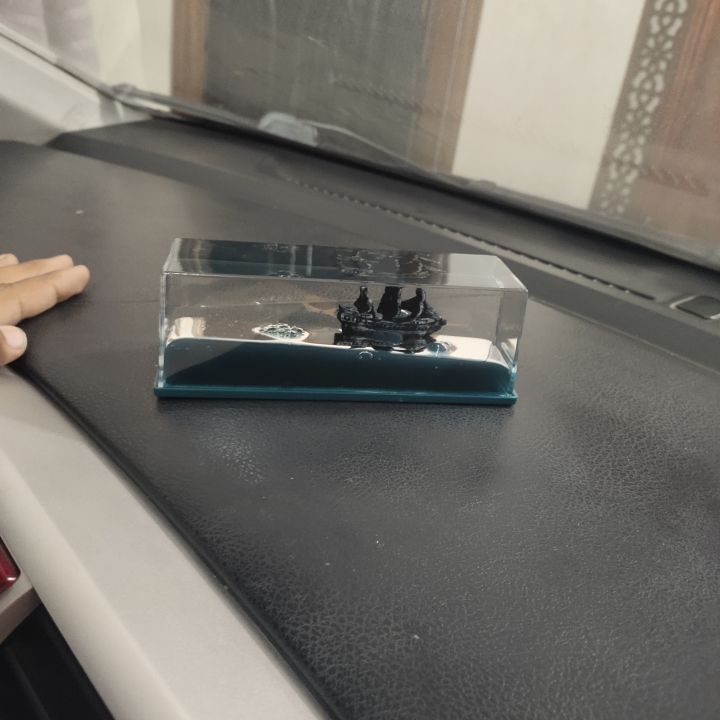 car%20dashboard%20Decoration%20black%20sea%20pirate%20ship%201-piece%20-%20Image%205