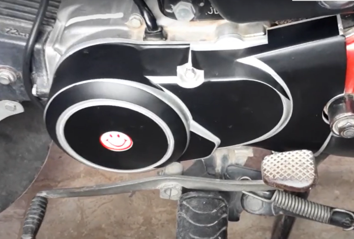 Engine%20Sticker%20Kit%2019%20PCs%20Matt%20Black%20For%20All%2070cc%20Motorycles%20Vinyl%20Sticker%20-%20Image%203