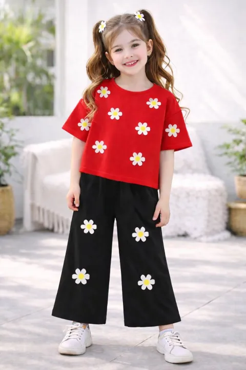 Eid%20Collection%20Kids%20Girls%20T-Shirt%20&%20Flapper%20Set%20%7C%20Soft%20Cotton%20Top%20with%20Printed%20Palazzo%20%7C%20Ages%201%E2%80%9310%20Years%20-%20Image%202