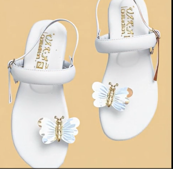 Ladies%20White%20Butterfly%20Slippers%20Comfortable%20Flat%20Sandals%20for%20Women%20Trendy%20Design%20-%20Image%203