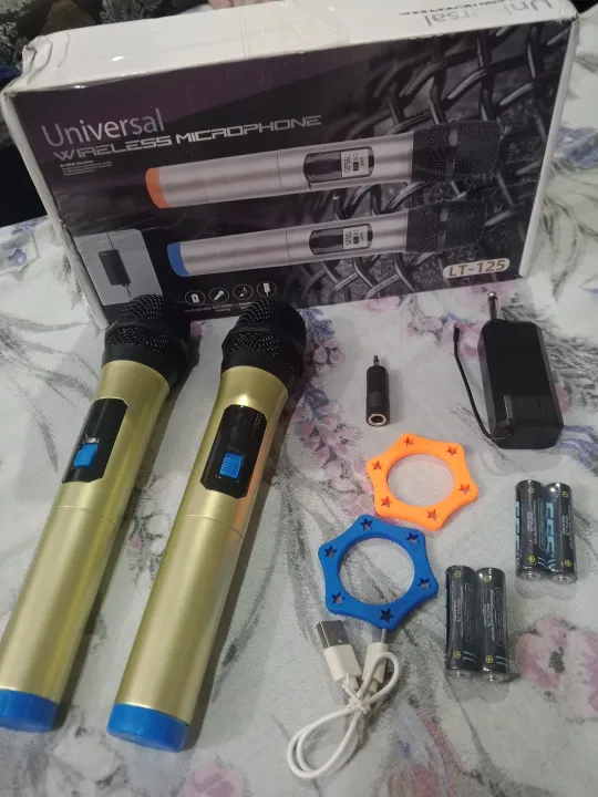 Best%202x%20Wireless%20Micrphone%20set%20for%20outdoor%20indoor%20competible%20for%20all%20kind%20of%20mobile,%20camera,%20dslr,%20ausio%20mixer/speaker%20-%20Image%204