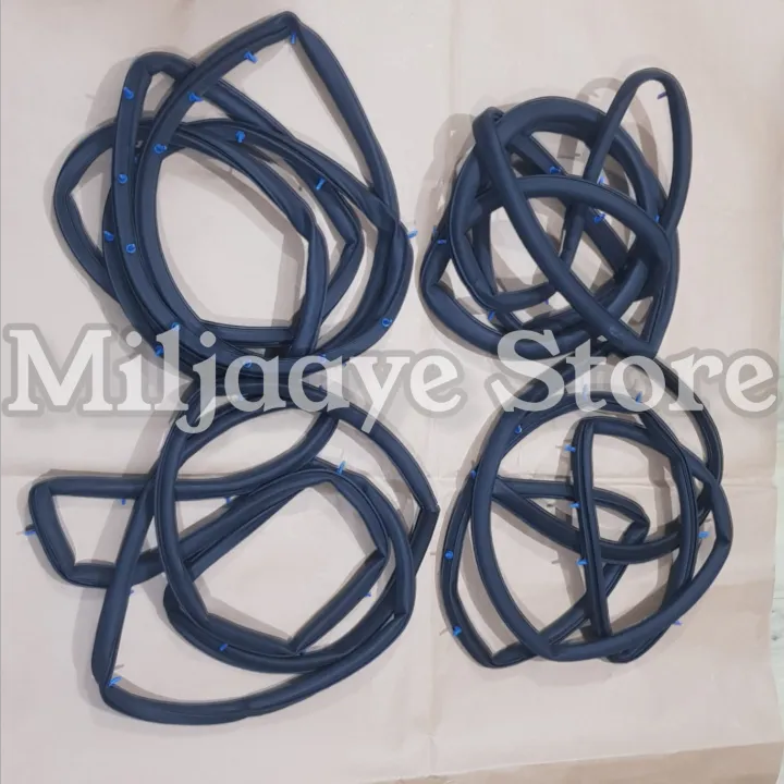 Toyota%20Corolla%201983-1987%20Door%20Rubber%20(Door%20Sealing)%20(Gate%20Rubber)%204%20Doors%20-%20Image%202