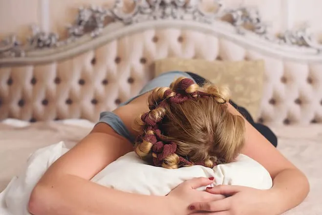 Octopus%20Heatless%20Hair%20Curler%20-%20Create%20Stunning%20Curls%20without%20Heat%20-%20Image%204