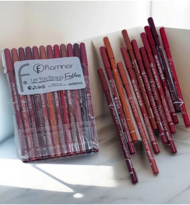 2/6/12%20pcs%20Long-Lasting%20Lip%20Liner%20Pencil%20%7C%20Red%20&%20Brown%20Matte%20Waterproof%20Lip%20Pencils%20%7C%20Smooth%20Creamy%20Lip%20Liner%20for%20Defined%20Lips%20-%20Image%207