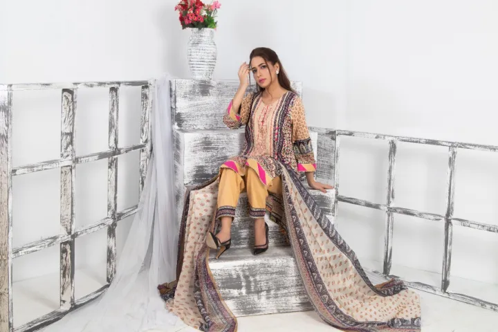 Zubeda's%20collection%20-%20Image%204