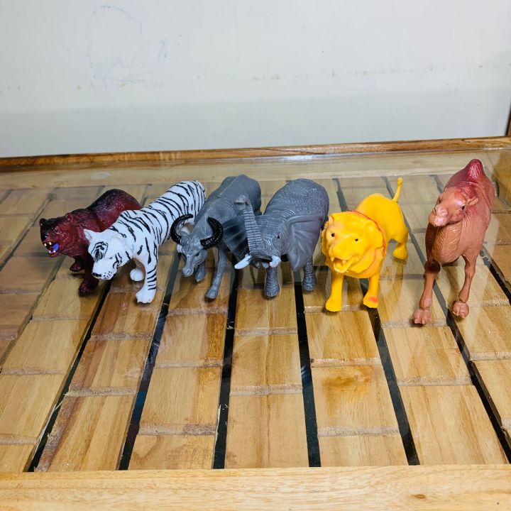 Animal%20Action%20Figures%20Model%20Toy%20Set%20Realistic%20Wild%20Animal%20Educational%20Toy%20(6%20pcs)%20-%20Image%203