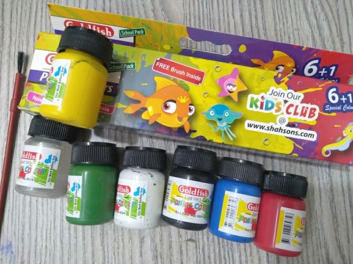Poster%20Colors%206+1%20in%20Cardboard%20Box%20with%20free%20Brush%20Inside%20-%20Kids%20Painting%20-Goldfish%20School%20Stationery%20-%20Image%202