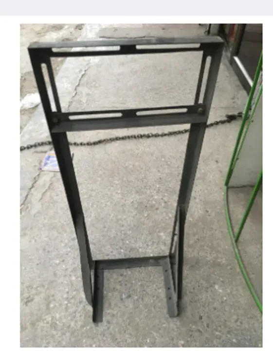 Stand%20Split%20AC%20Outdoor%20Unit%20Stand%20in%20Good%20Condition%20-%20Image%202