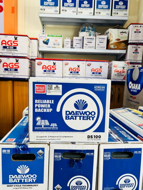 DS-100%20%E2%80%93%20battery,%20motor,%20automotive,%20car%20battery%20%E2%80%93%20Daewoo%20Deep%20Cycle%20Battery%20%E2%80%93%2065Ah%20Maintenance-Free%20Battery%20for%20UPS%20&%20Solar%20Systems%20%7C%20Long%20Backup%20%7C%206-Month%20Warranty%20-%20Image%204