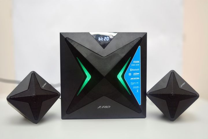 F&D F550X Set Altoparlanti 2.1 Canali 56W - Casse Computer Con Subwoofer E Telecomando