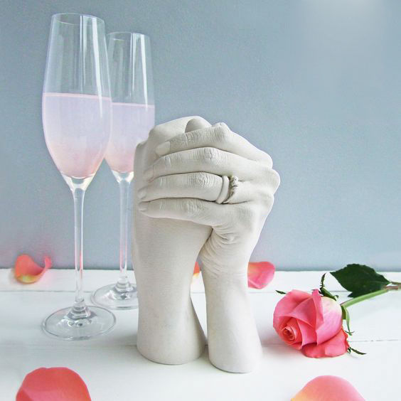 Couple%20Hand%20Modelling%20&%20Sculpting%20Casting%20Kit%20-%20Image%206