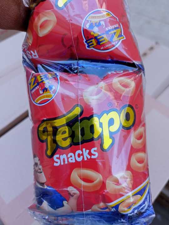 Tempo%20Snacks%20Spicy%20Paper%20(12%20Pcs)%20Tempo%20Paper,Tempo%20Chips,Papad%20-%20Image%202