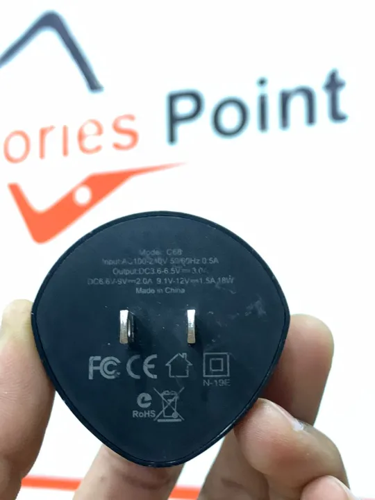 Black%20R2%20Type-C%20Metal%20Braided%20Charge&Sync%20Round%20Cable%20-%20Image%205