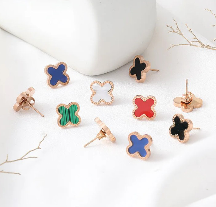 Four Leaf Black Clover Earring Set for Women Gold Plated Stainless Steel Lucky 4 Leaf Ear Studs Jewelry