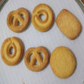 Pack of 1 Tin Box of Biskitop Cookies 350gm / Imported Cookies / Traditional Cookies / Biscuit Art # SS-BB350g- (1 Box). 