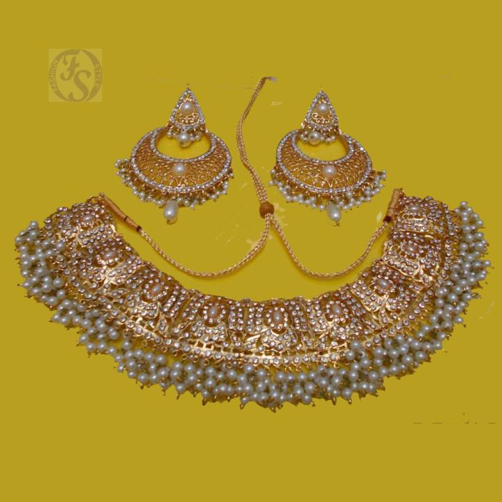 Gorgeous%20Gold%20Plated%20Guluband%20Bridal%20Set%20-%20Image%202