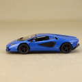 Kinsmart Lamborghini Countach LPI 800-4 - 1/38 Scale diecast Model. 