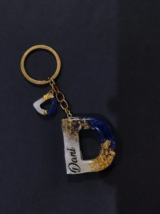 Customise%20resin%20name%20Keychain%20-%20Letter%20Key%20chain%20-%20Alphabet%20Keyring%20-%20Handmade%20white%20gold%20blue%20with%20name%20Key%20rings%20-%203D%20letters,%20Alphabet%20A-Z%20Initial%20keychain-%20keychain%20for%20girls%20and%20boys%20-%20Image%203