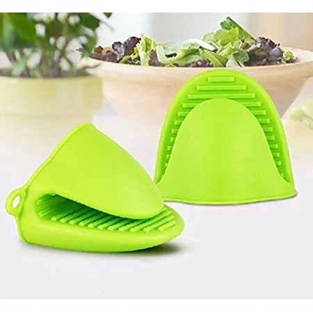 2%20pcs%20Silicon%20pot%20holder%20-%20silicon%20oven%20mitts%20,%20heat%20resistant%20gloves%20,%20kitchen%20accessories%20anti%20slip%20baking%20mitts%20,%20silicon%20hot%20pot%20holders%20,%20best%20Kitchen%20tool%20-%20Image%204