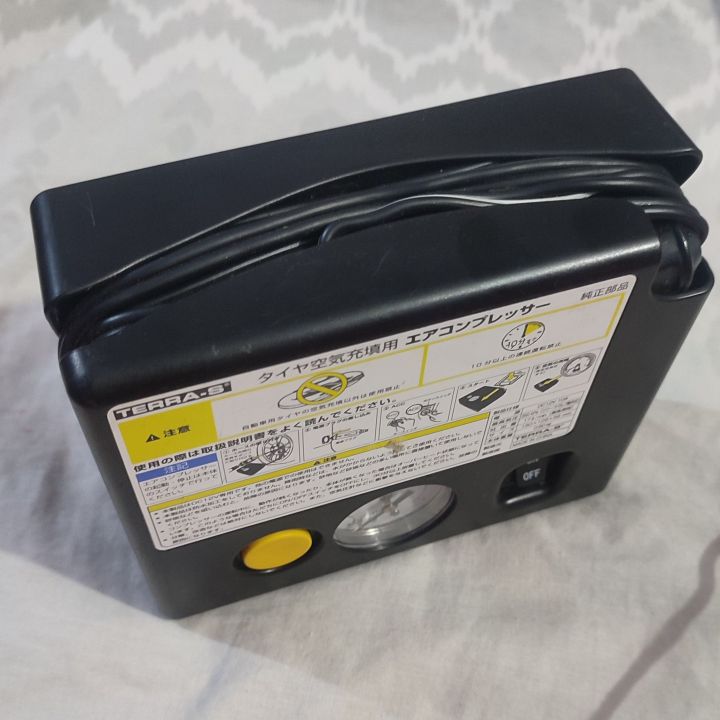 TERRA-S%20Car%20Air%20Compressor%20Tire%20Inflator%20Auto%20Air%20Pump%20800Kpa%2012V%20DC%20Portable%20-%20Image%202