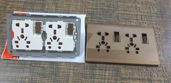Klass%20Universal%20Multi-functional%20Socket%20Wall%20Switch%20Double%20Light%20Plug%20China%20Fitting%20Sheet%20Switch%20Board%20-%20Image%202