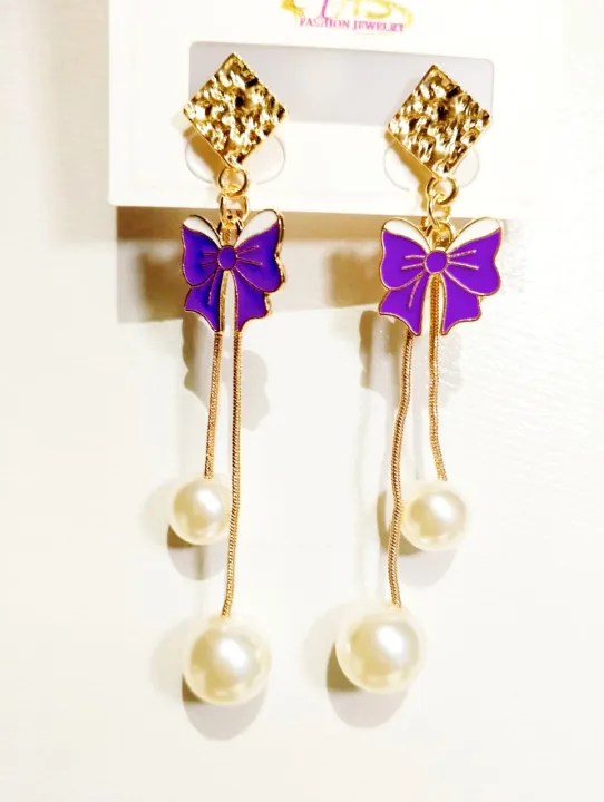 Choose%20Your%20Own%202%20in%201%20Fashion%20Earrings%20%7C%20Trendy%20Gold-Tone%20Earrings%20Set%20for%20Girls%20&%20Women%20-%20Image%206