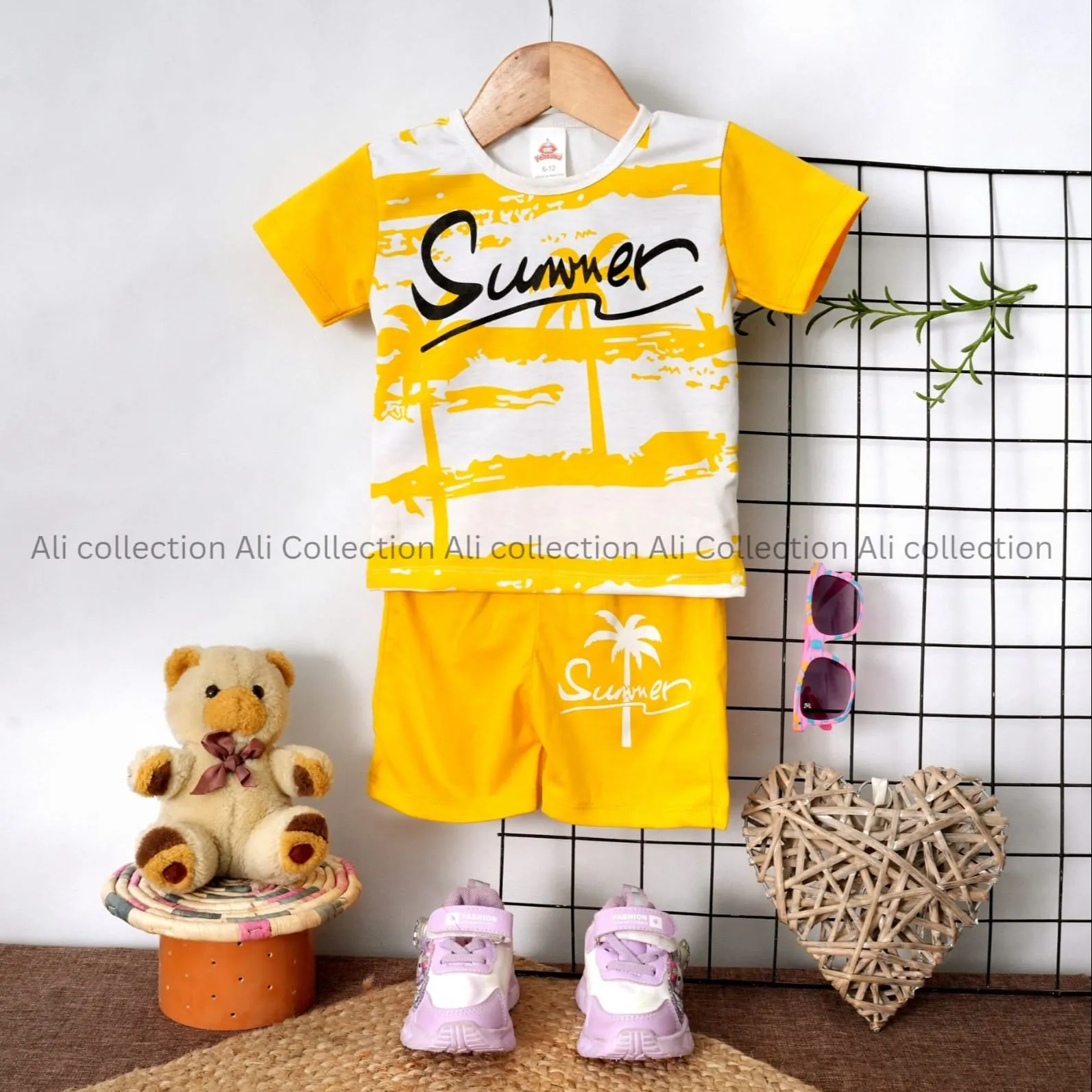 Tropical Palm Summer T-Shirt and Shorts Set
