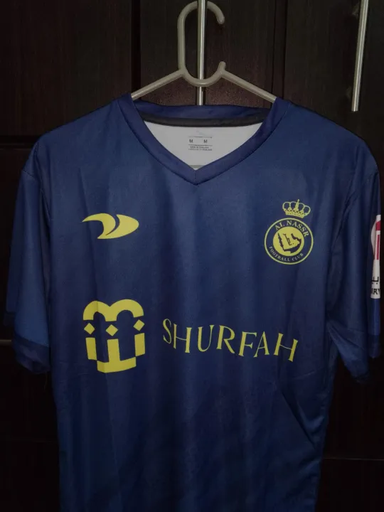 Ronaldo%20kit%20-%20Al%20Nassr%20Away%20Kit%20-%20Football%20Shirt%20-%20Cristiano%20Ronaldo%20Shirt%20-%20Image%203