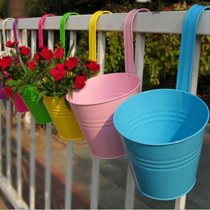 2%20pcs%20Hanging%20Flower%20Pots,%20Plant%20Hanger%20Metal%20Iron%20Flower%20Holders%20Bucket%20Railing%20Hanging%20Planters%20for%20Indoor%20Outdoor%20Balcony%20Garden%20-%20Image%202