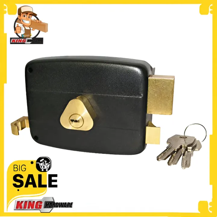 Fara%20Gate%20Lock%20with%205%20Keys%20%E2%80%93%20Main%20Gate%20Lock%20&%20Door%20Lock%20%7C%20Strong%20Steel%20Lock%20in%20Black%20Color%20%7C%20Heavy%20Duty%20Gate%20Security%20Lock%20-%20Image%206