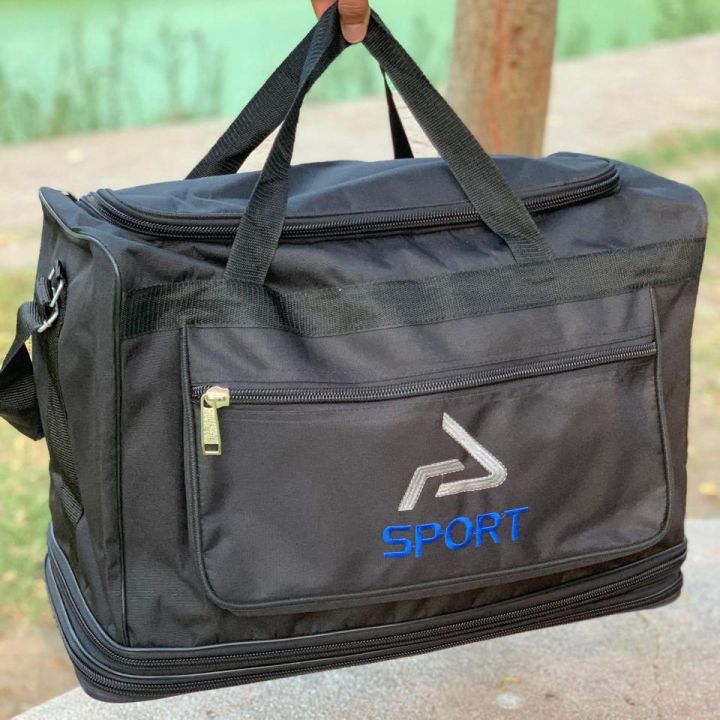 Original%20Traveling%20Bag%20for%20Women%20%E2%80%93%20Safari%20Weekender%20Bag%20%7C%20Black%20Color,%20Single%20&%20Double%20Zip%20Options,%201-Year%20Warranty%20-%20Image%206