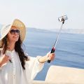 Wireless Bluetooth Selfie Stick Integrated Tripod Selfie Stick Foldable Monopods Mobile Phone Holder for Xiaomi Huawei. 