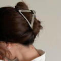 2023 New Fashion Metal Hair Claws Clip for Women Girls Trendy Hair Clip Barrette Hairpins Party Headwear Hair Accessories Tiara. 