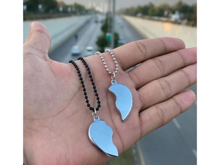 Magnetic%20Couple%20Necklaces%20Distance%20Heart%20Pendant%20for%20Women%20Valentine's%20Gift%20-%20Image%203