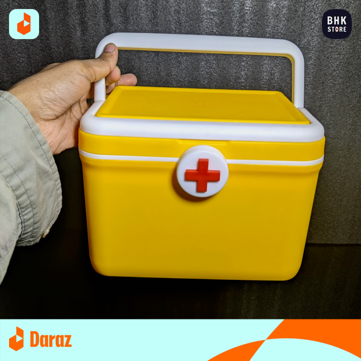 Korean%20Style%20First%20Aid%20Box%20-%20Family%20Emergency%20Kit%20-%20Empty%20Medicine%20Storage%20Box%20-%20Medical%20Supply%20Organizer%20with%20Lockable%20Lid,%20Removable%20Tray%20and%20Two%20Sided%20Handles%20For%20Easy%20To%20Carry%20-%20Cute%20Yellow%20Portable%20Medical%20Emergency%20Box%20For%20Athletes/Kids/Men/Women%20-%20Image%203