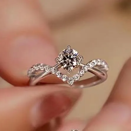 Korean%20Adjustable%20Engagement%20Couple%20Rings%20set%20With%20Box%20for%20Lovers%20Silver%20Cuple%20Rings%20Pair%20resizable%20for%20Girls%20and%20for%20Boys%20-%20Image%204