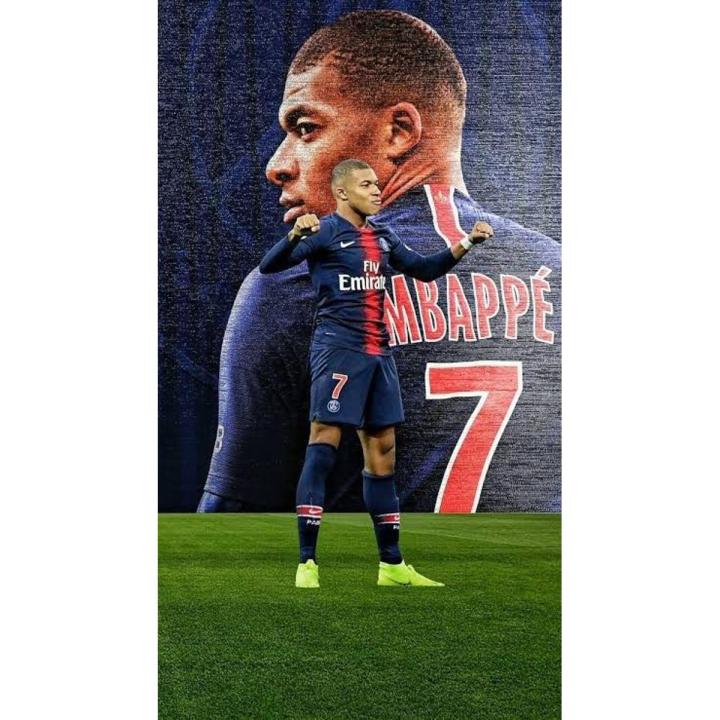 Kylian Mbappe PSG Football Enthusisats Nostalgic Posters Room Posters Vinyl Paper Vintage Posters Home Room Art Painting Wall Poster