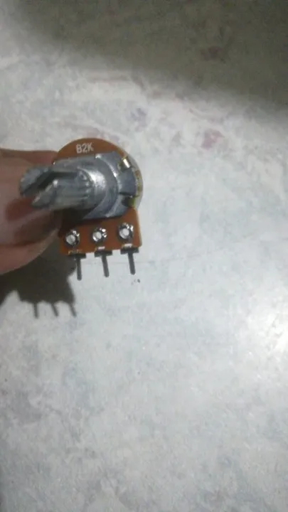 Pack%20of%2010%20-%202K%20Ohm%203-Pin%20Rotary%20Potentiometer%202K%20OHM%20B2K%20Variable%20Resistors%20Single%20Turn%20Potentiometer%20-%20Volume%20-%20Image%202