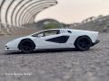 Kinsmart Lamborghini Countach LPI 800-4 - 1/38 Scale diecast Model. 