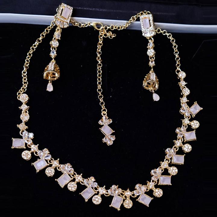 Diamond Shaped Necklace with bindi & Earrings Silver