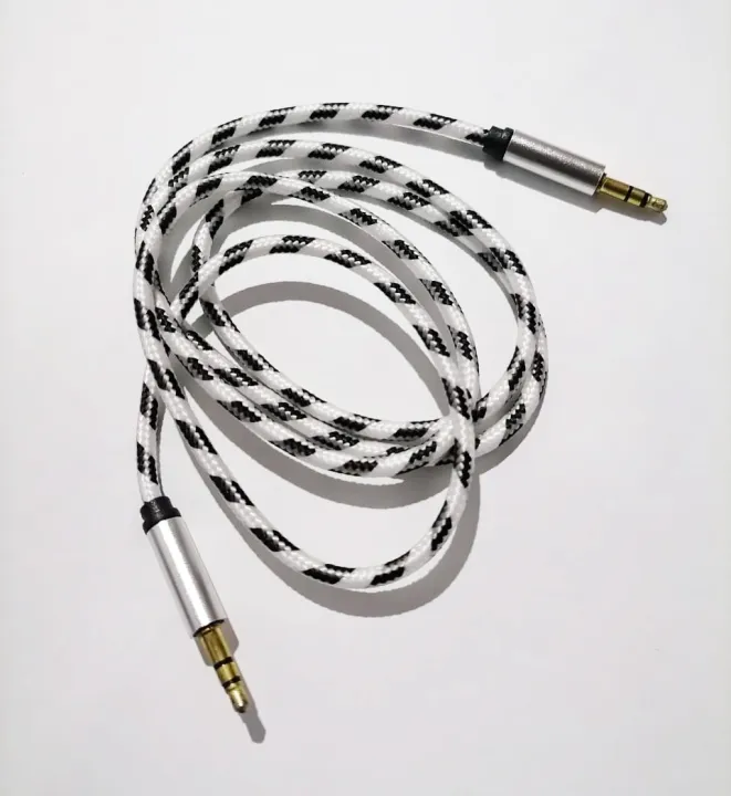 3.5mm%20AUX%20Cable%20highly%20Durable,%20Male%20to%20Male%20For%20Speakers/Headphones/Deck/Car%20Connection%20from%20Mobile%20to%20Amplifiers%20MultiColor%20-%20Image%203