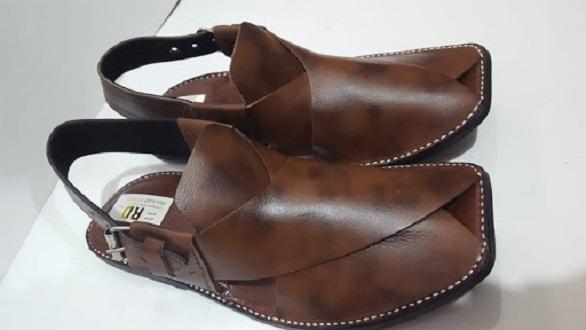 Pure%20leather%20wooden%20Light%20brown%20peshawari%20Sandals%20for%20men%20-%20Image%203