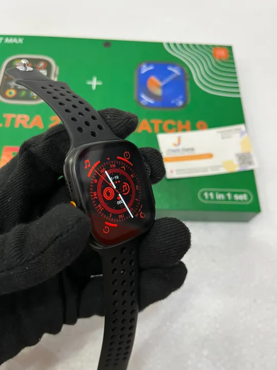 i50%20Suit%20Max%2011%20in%201%20Couple%20Set%202%20smart%20watch%20Ultra%202%20&%20series%209%20Stainless%20Steel%20Watch%20Dial%20%7C%20with%207%20Different%20straps%20and%202%20Watch%20Covers%20%7C%20Bluetooth%20Call%20and%20Notifications%20Touch%20%7C%20Couples%20smart%20watch%20-%20Image%204