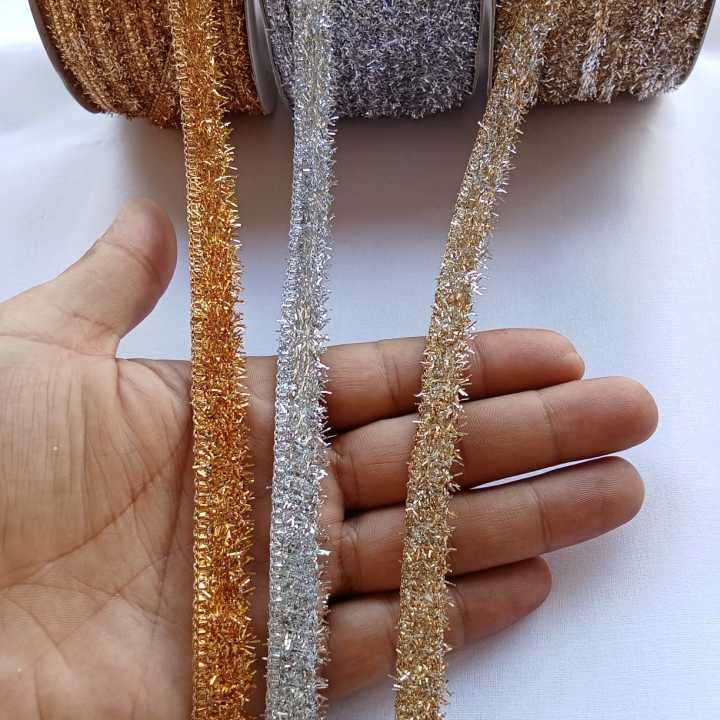 Trendy%20Gota%20Patti%20Lace%20(8%20Yards)%20%7C%20Stylish%20Border%20Lace%20for%20Dupattas,%20Bridal%20Dresses%20&%20Ethnic%20Wear%20-%20Image%205